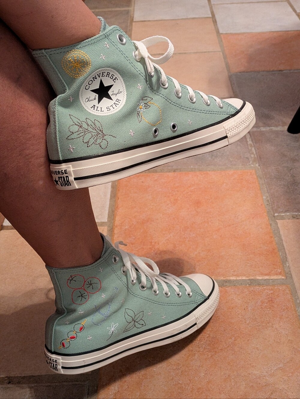 NEW Converse High Top in Sage Green with Embroidery. Men 7.5, Women 9.5.